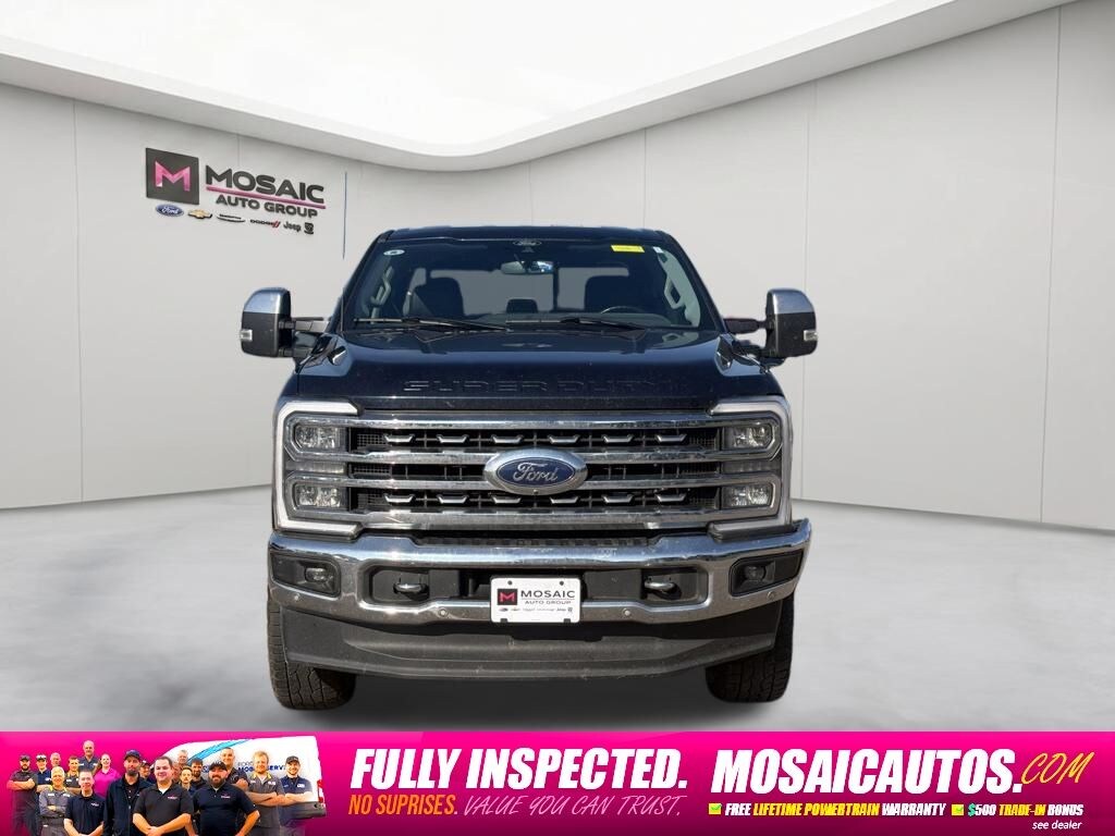 Used 2024 Ford F-250SD Lariat Truck