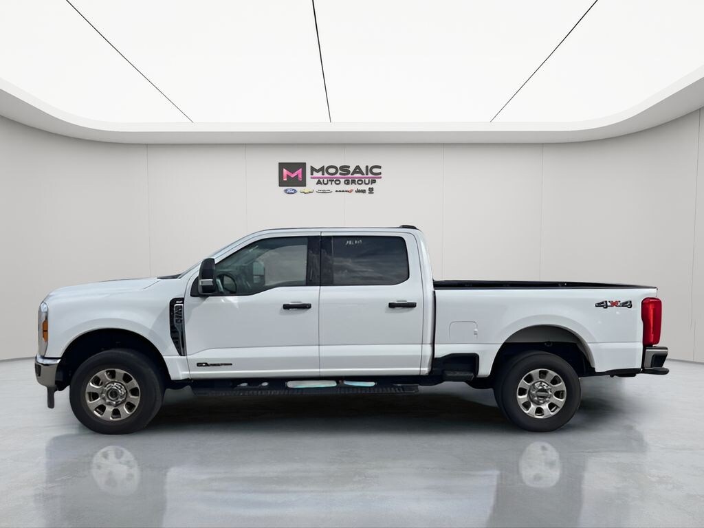 Used 2024 Ford F-250SD XLT Truck
