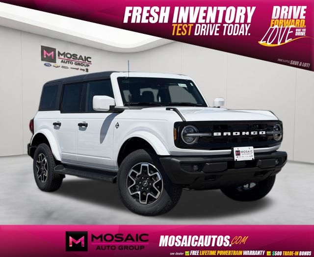 2026 Ford Bronco Outer Banks 4x4's photo