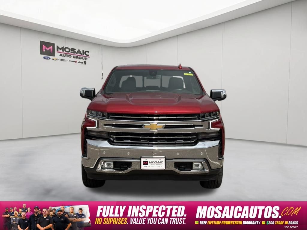 Used 2021 Chevrolet Silverado 1500 LTZ with VIN 3GCUYGED6MG268924 for sale in Zumbrota, Minnesota