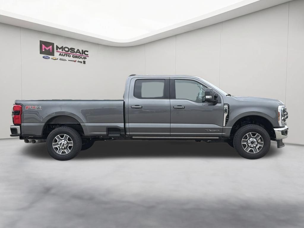 2026 Ford F-350 Super Duty Lariat - Photo 9