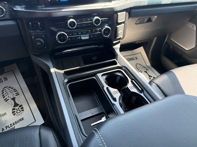2026 Ford F-350 Super Duty Lariat - Photo 33