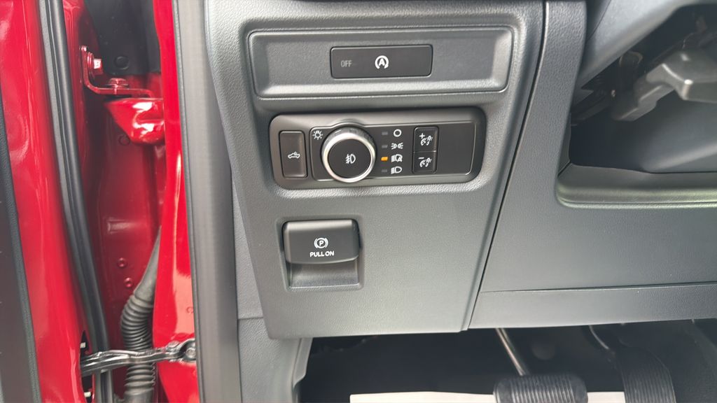 2025 Ford F-150 STX - Photo 25