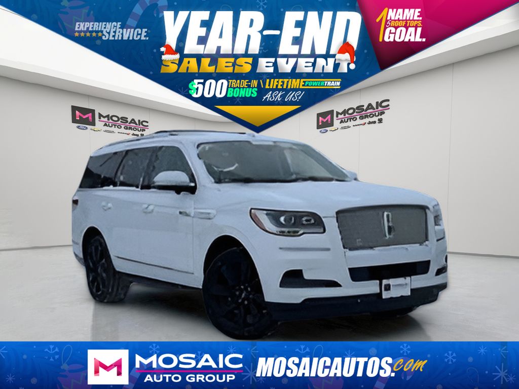 2022 Lincoln Navigator Reserve's photo