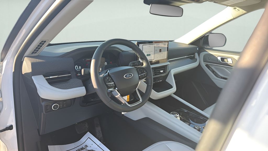 2026 Ford Explorer Platinum - Photo 26