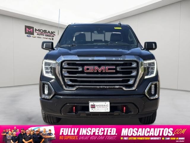 Used 2022 GMC Sierra 1500 Limited AT4 with VIN 1GTU9EETXNZ170800 for sale in Zumbrota, Minnesota