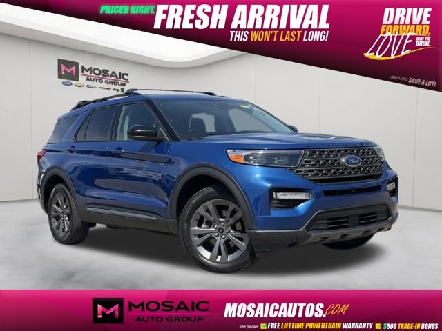 2022 Ford Explorer XLT 4WD's photo
