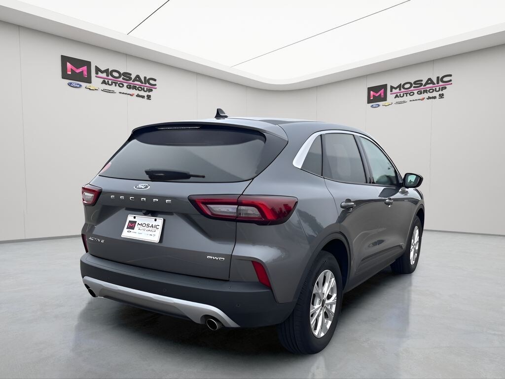 Used 2024 Ford Escape Active SUV