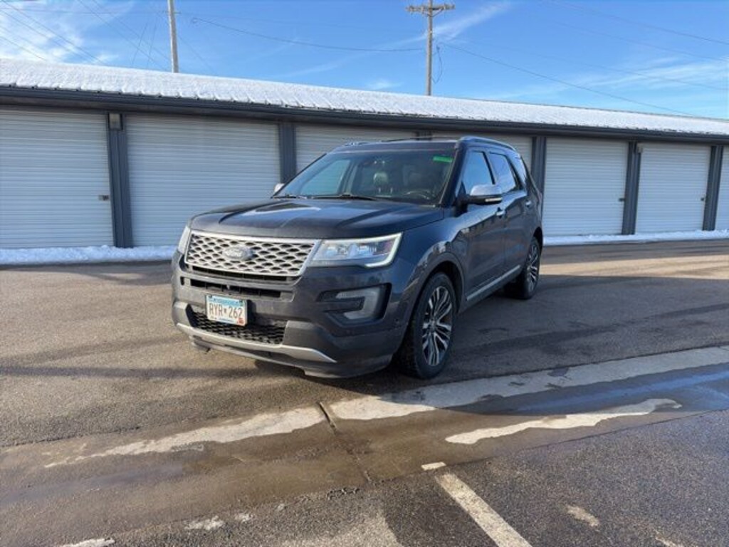 Used 2017 Ford Explorer Platinum SUV