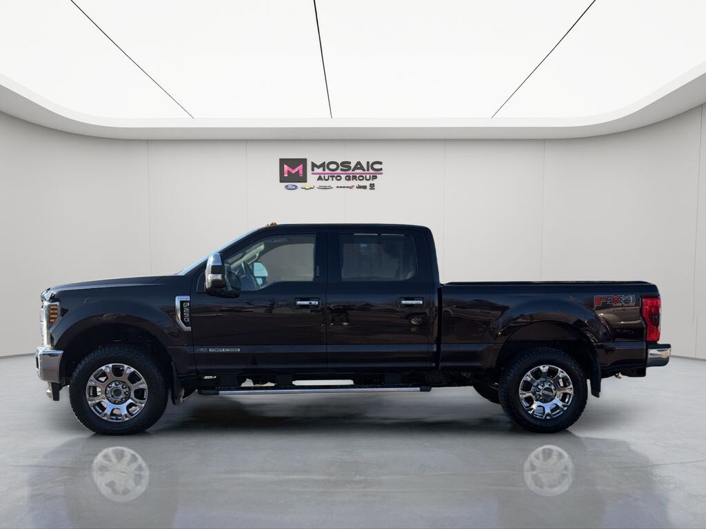 Used 2018 Ford F-250SD Lariat Truck