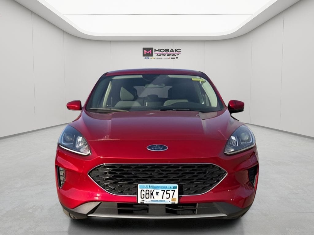 Used 2020 Ford Escape SE with VIN 1FMCU0G69LUC72793 for sale in Zumbrota, Minnesota