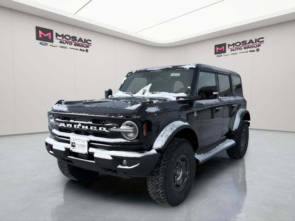 New 2025 Ford Bronco Outer Banks SUV