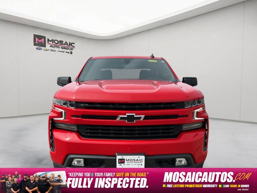 Used 2021 Chevrolet Silverado 1500 RST with VIN 3GCUYEET3MG376509 for sale in Zumbrota, Minnesota