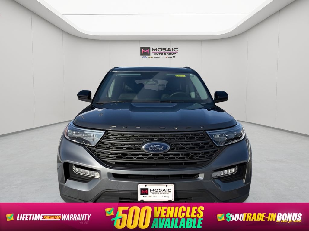Used 2023 Ford Explorer XLT with VIN 1FMSK8DH0PGB77923 for sale in Zumbrota, Minnesota