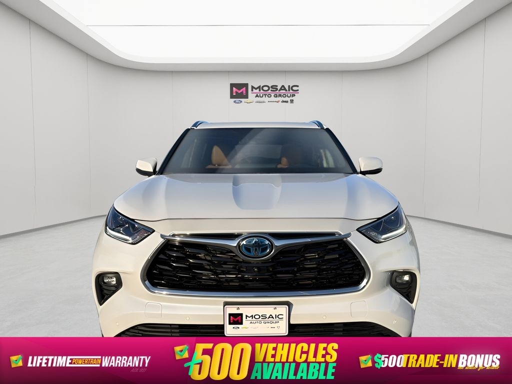 Used 2023 Toyota Highlander Hybrid Platinum SUV