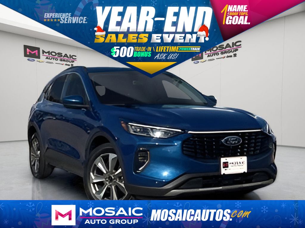 2023 Ford Escape Platinum's photo