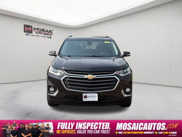 Used 2018 Chevrolet Traverse 3LT with VIN 1GNEVHKW6JJ117995 for sale in Zumbrota, Minnesota
