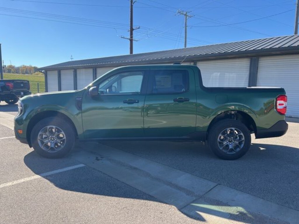 New 2025 Ford Maverick XLT Truck