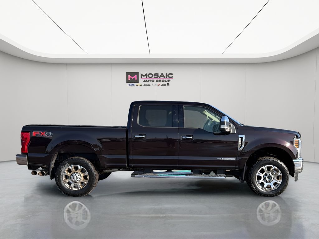 Used 2018 Ford F-250 Super Duty Lariat with VIN 1FT7W2BTXJEB21218 for sale in Zumbrota, Minnesota