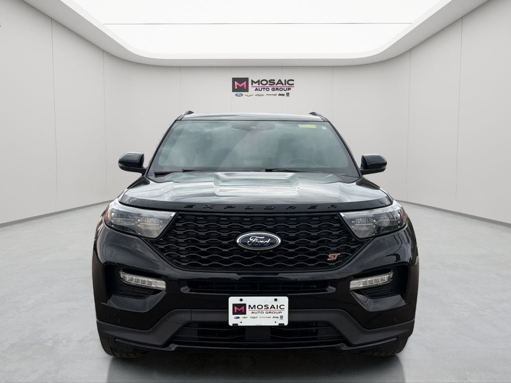 Used 2023 Ford Explorer ST with VIN 1FM5K8GC7PGA46307 for sale in Zumbrota, Minnesota