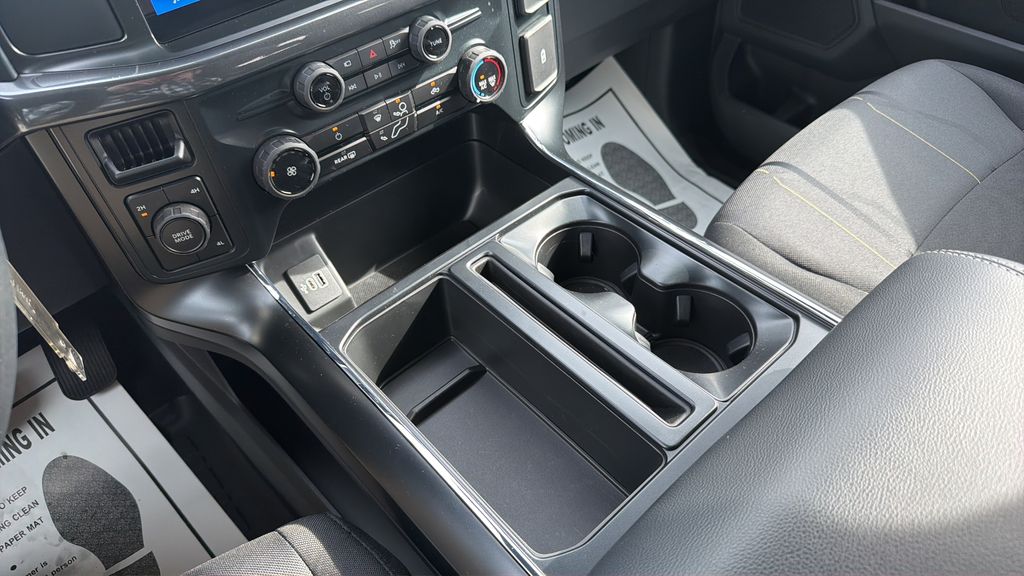 2025 Ford F-150 STX - Photo 32