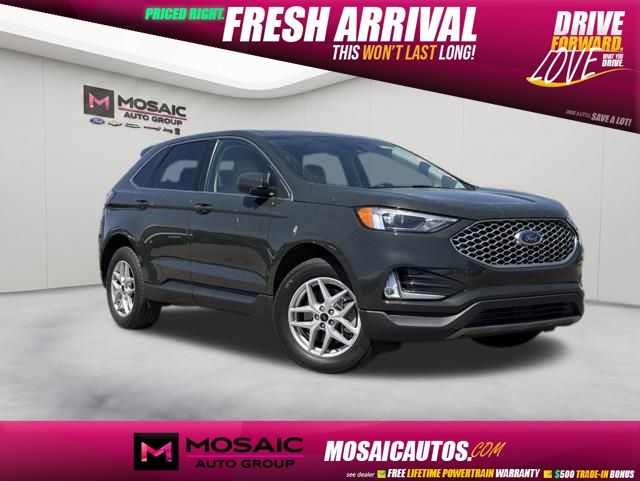 2023 Ford Edge SEL AWD's photo