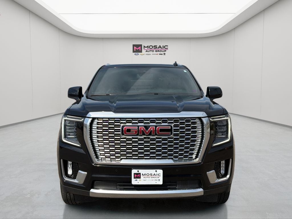 Used 2023 GMC Yukon XL Denali with VIN 1GKS2JKL2PR346724 for sale in Zumbrota, Minnesota