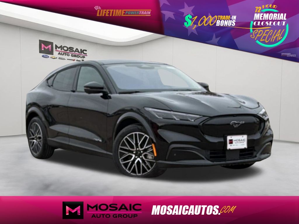2026 Ford Mustang-Mach-e Premium's photo