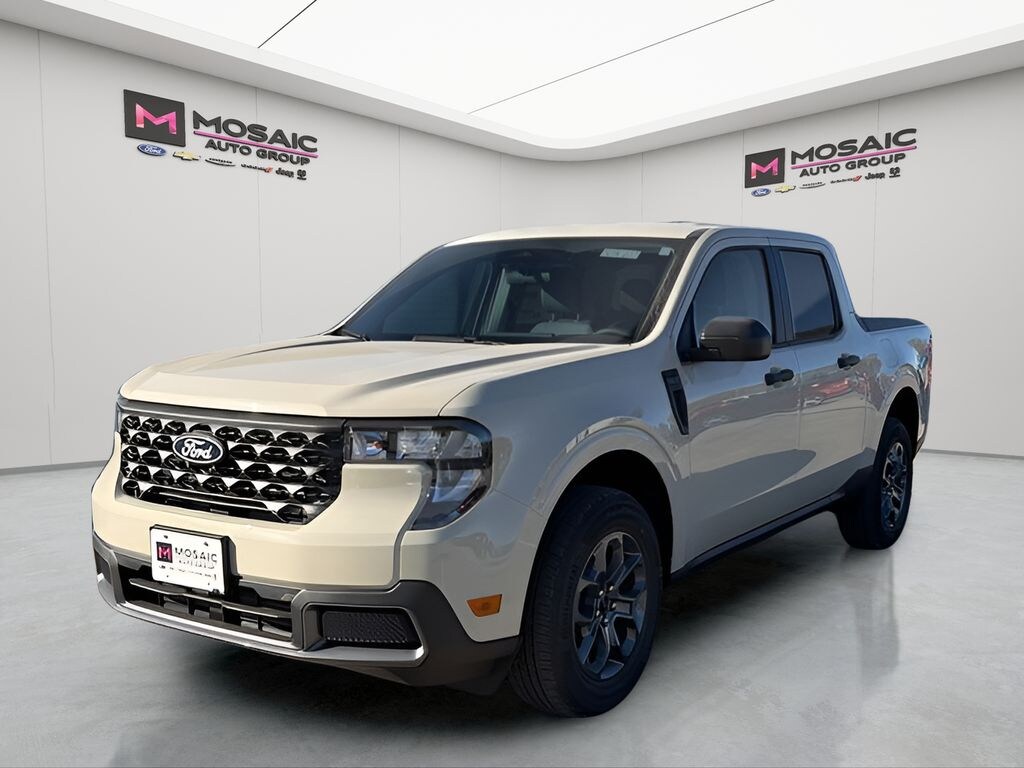 New 2025 Ford Maverick XLT Truck