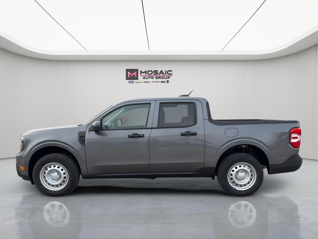 New 2025 Ford Maverick XL Truck