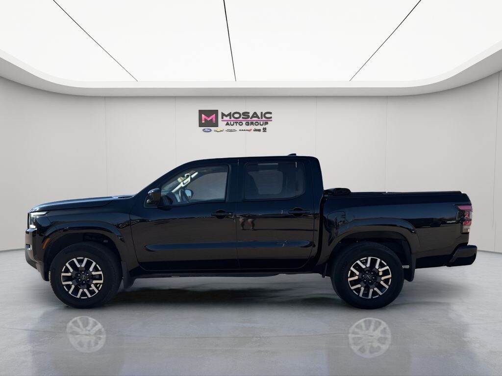 Used 2024 Nissan Frontier SL Truck