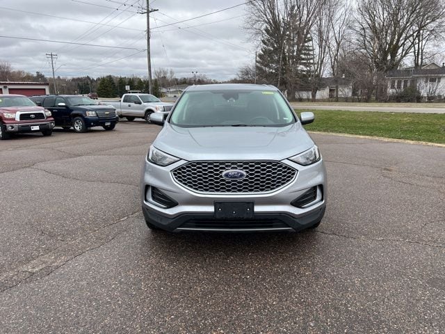 Used 2024 Ford Edge SEL with VIN 2FMPK4J92RBA69549 for sale in Zumbrota, Minnesota