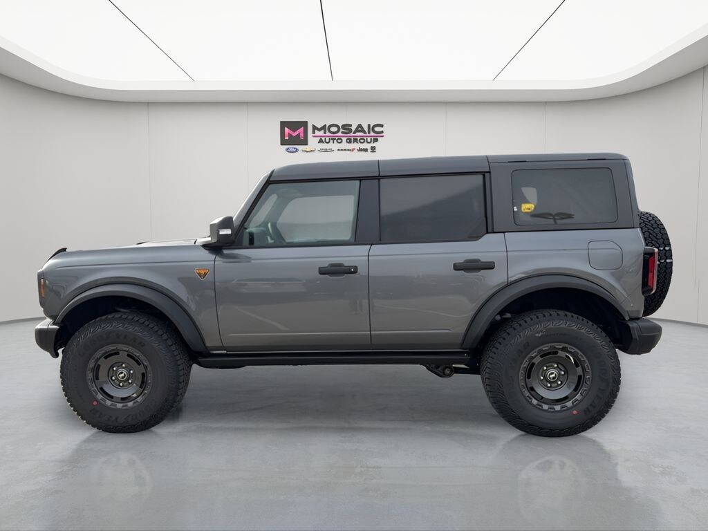 New 2025 Ford Bronco Badlands SUV