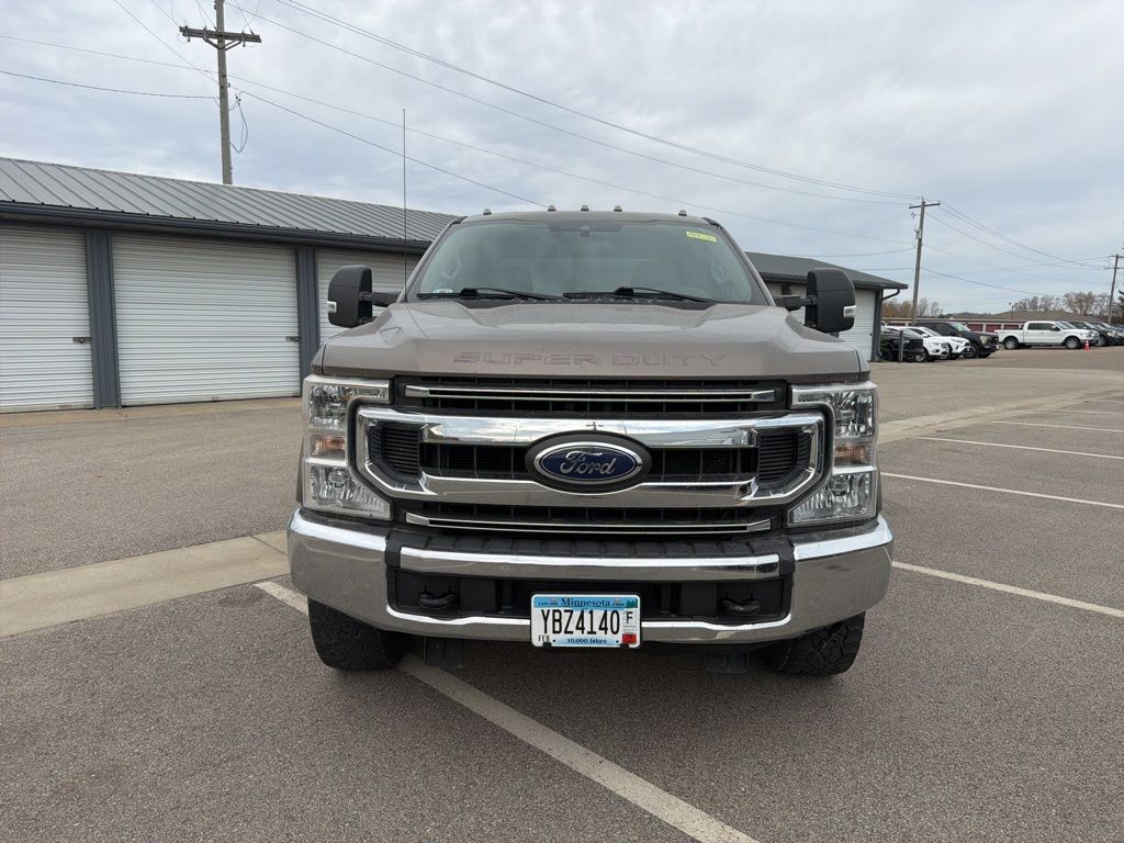 Used 2020 Ford F-350 Super Duty XLT with VIN 1FT8W3BT2LEC41866 for sale in Zumbrota, Minnesota