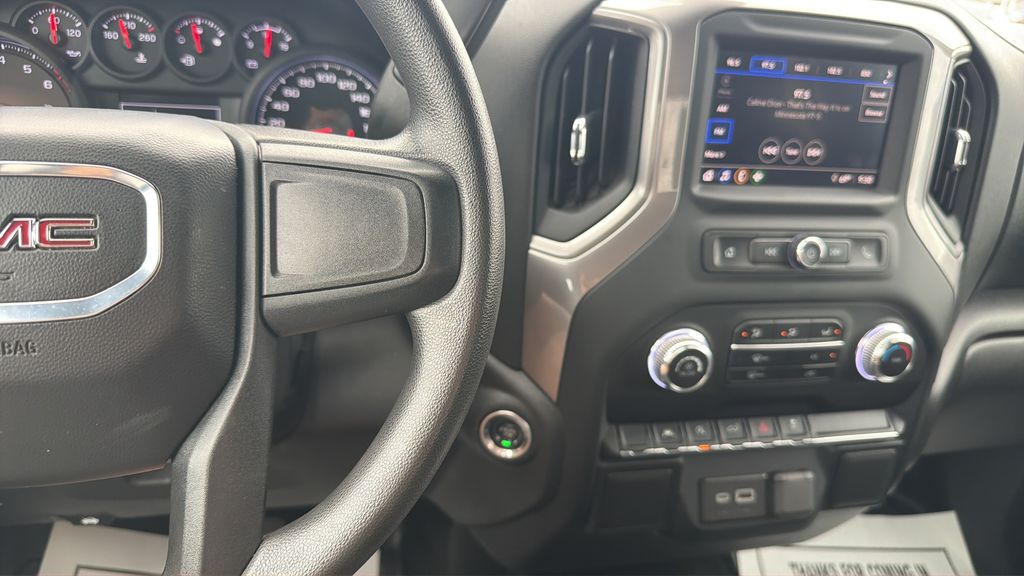 2024 GMC Sierra 1500 Pro - Photo 31
