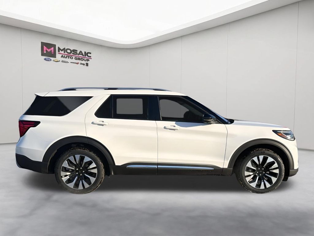 2026 Ford Explorer Platinum - Photo 9