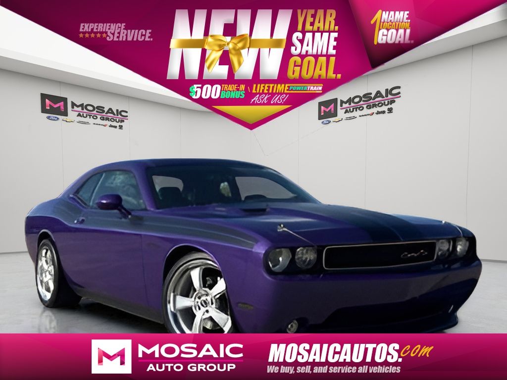 2014 Dodge Challenger R/T Classic's photo
