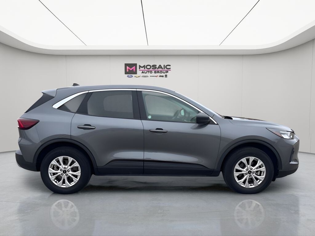 Used 2024 Ford Escape Active SUV