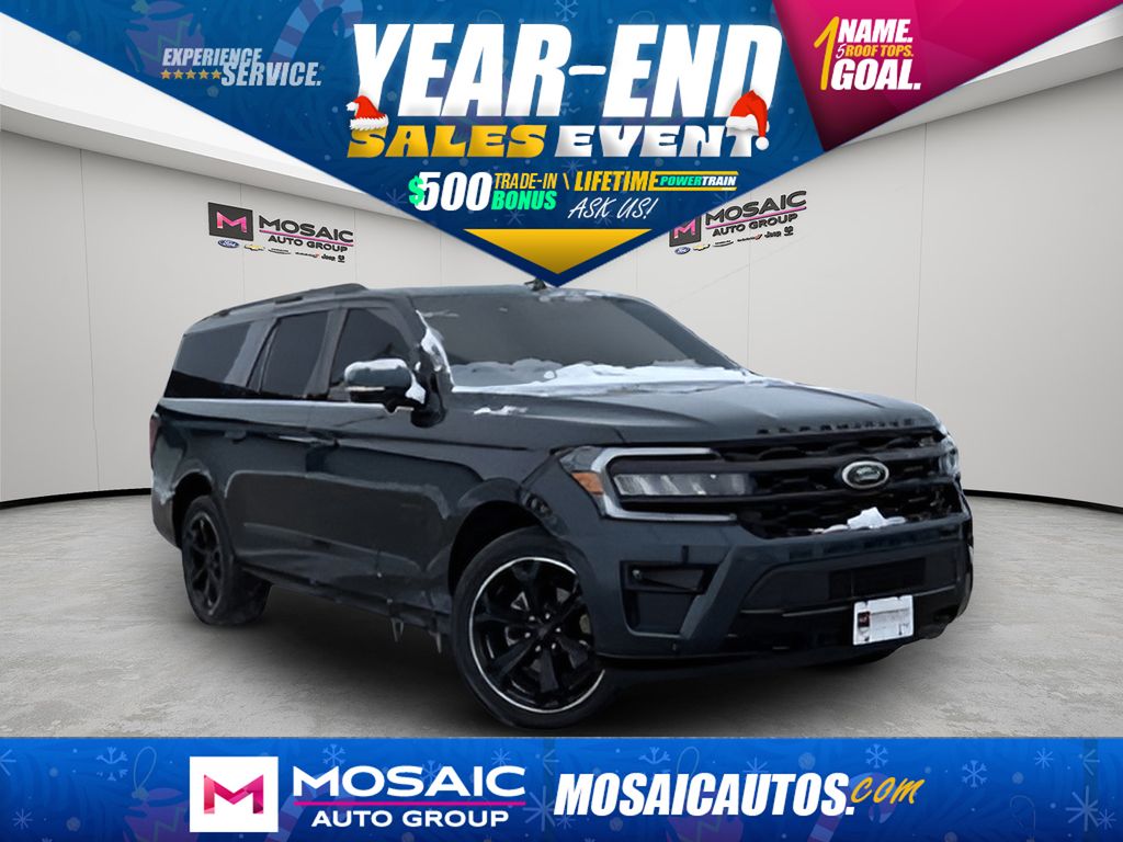 2023 Ford Expedition Limited's photo