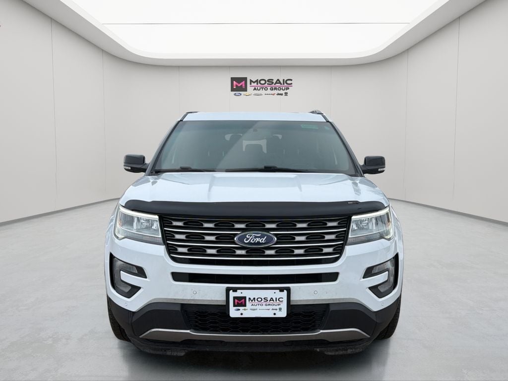 Used 2016 Ford Explorer XLT with VIN 1FM5K7D84GGA61325 for sale in Zumbrota, Minnesota