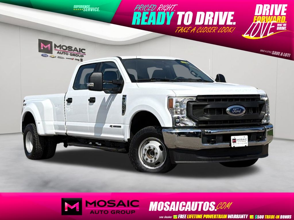 2022 Ford F-350 XL 4x4 Crew Cab 8' Box DRW's photo