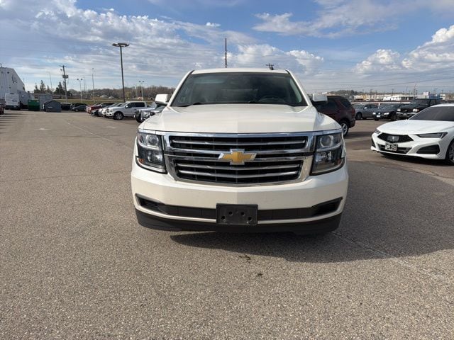 Used 2015 Chevrolet Tahoe LT with VIN 1GNSKBKC1FR174855 for sale in Zumbrota, Minnesota