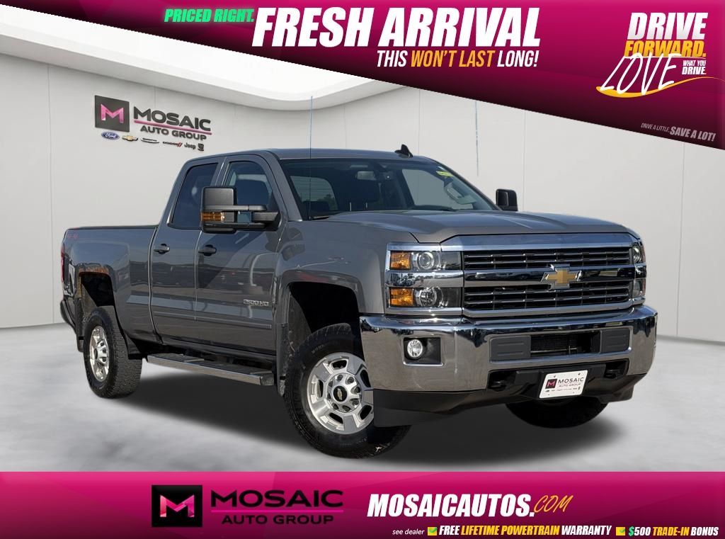 2017 Chevrolet Silverado HD LT 4WD Double Cab Standard Box's photo