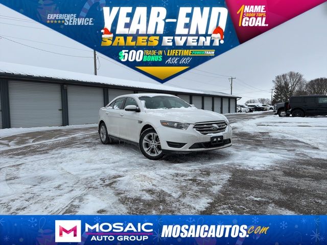 2017 Ford Taurus SEL's photo
