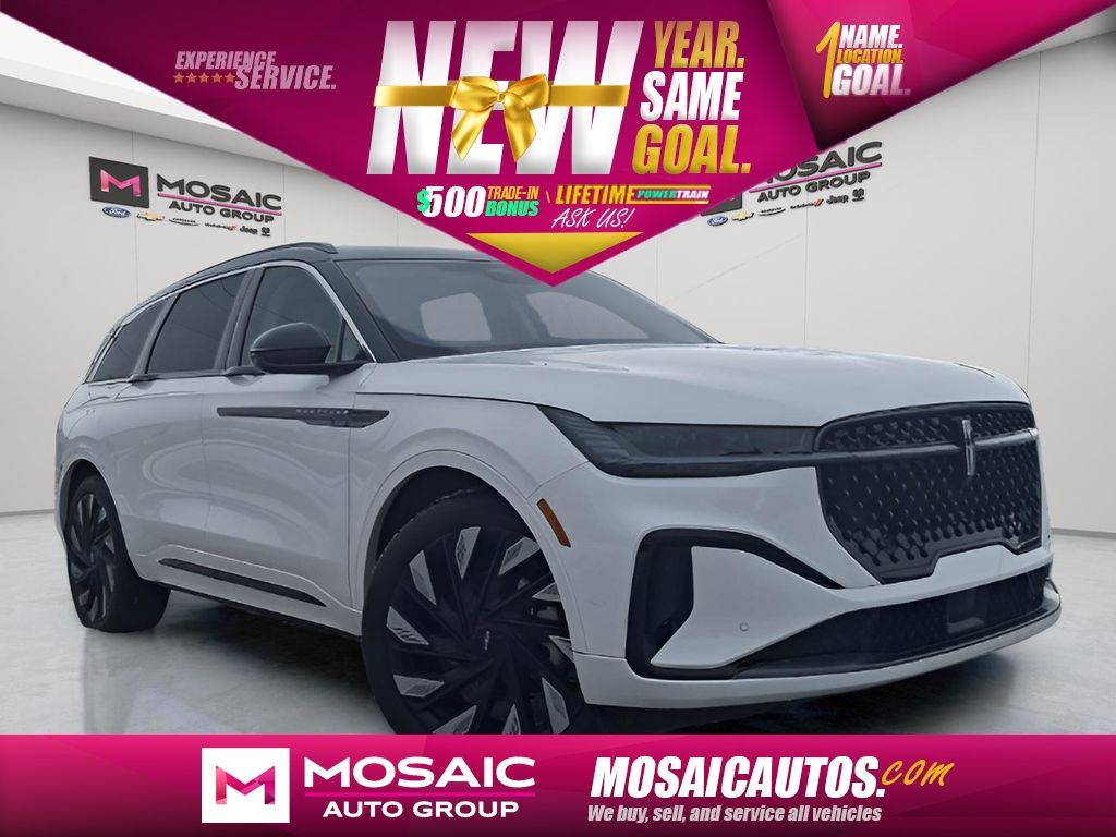 2025 Lincoln Nautilus Black Label's photo