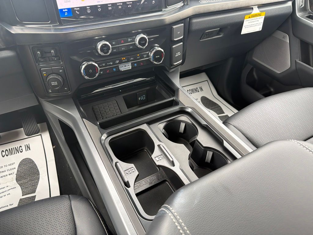 2026 Ford F-350 Super Duty Lariat - Photo 32