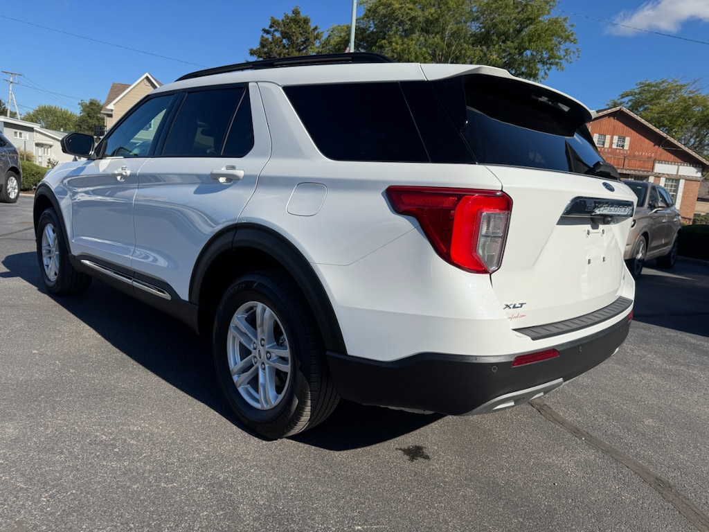 Used 2023 Ford Explorer XLT 4WD SUV