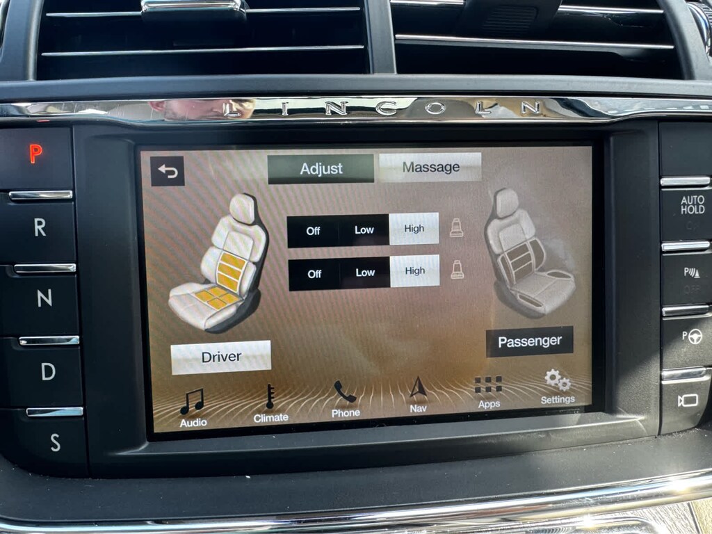 Used 2017 Lincoln Continental Reserve FWD