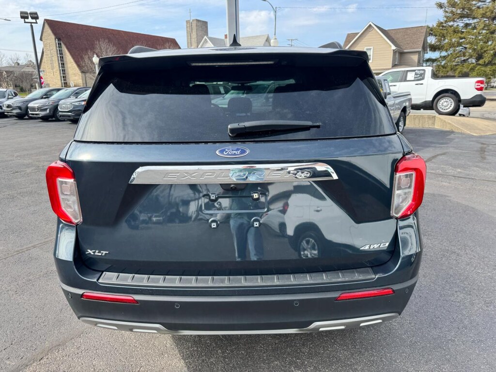 Used 2023 Ford Explorer XLT 4WD SUV