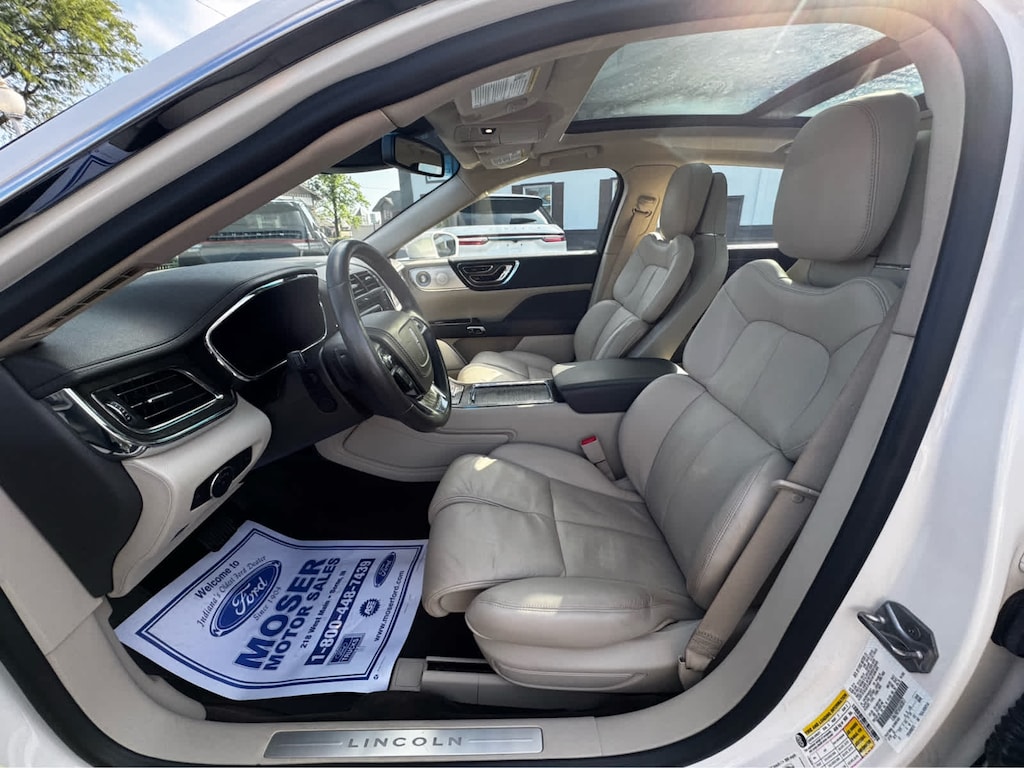 Used 2017 Lincoln Continental Reserve FWD